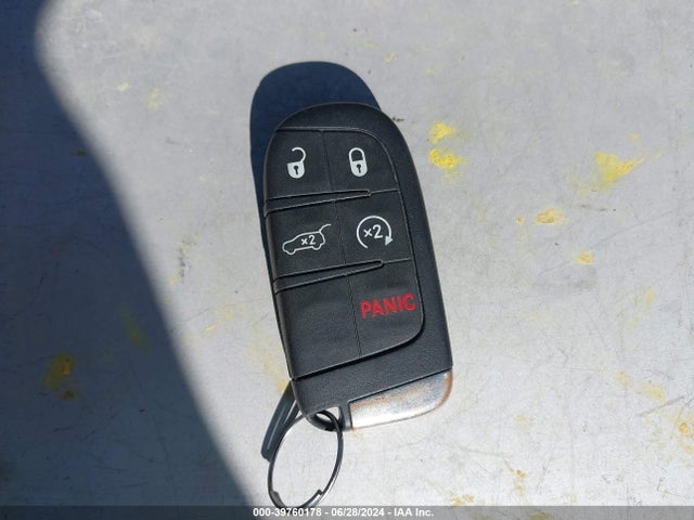 3C4NJDBB9JT298819 Jeep Compass Altitude 4x4