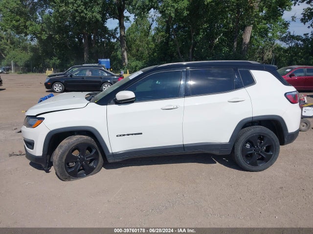 Jeep Compass Altitude 4x4 2018 3C4NJDBB9JT298819 Image 14