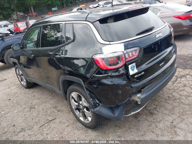 3C4NJDCB7JT231618 Jeep Compass Limited 4x4