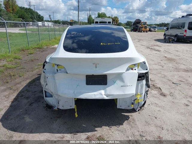 2022 TESLA MODEL Y 7SAYGAEE9NF560376 Photo 5