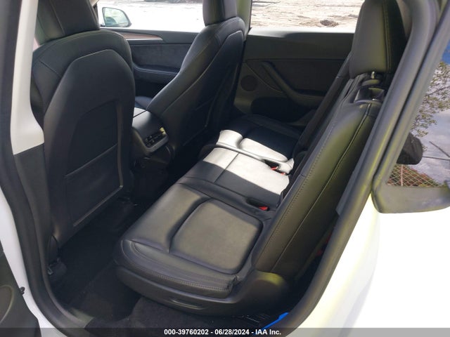 2022 TESLA MODEL Y 7SAYGAEE9NF560376 Photo 7