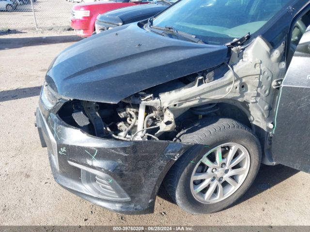 1G1JD5SGXH4120949 Chevrolet Sonic Lt Auto