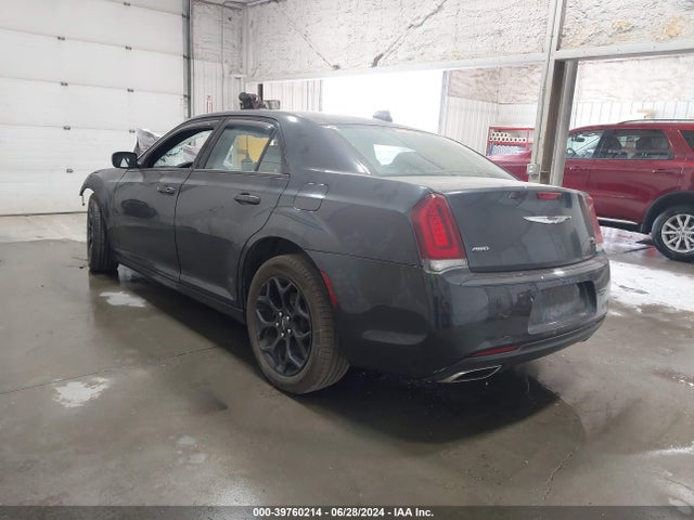 2C3CCAGG5KH531050 Chrysler 300 300s Awd