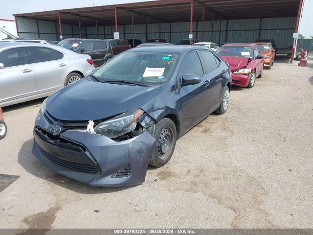 Toyota COROLLA LE 2017 5YFBURHE1HP732169 Image 2