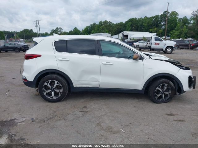 KNDPMCAC8L7742056 KIA Sportage Lx