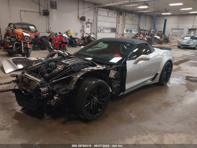 Chevrolet Corvette Z06 2015 1G1YR3D69F5607186 Image 2