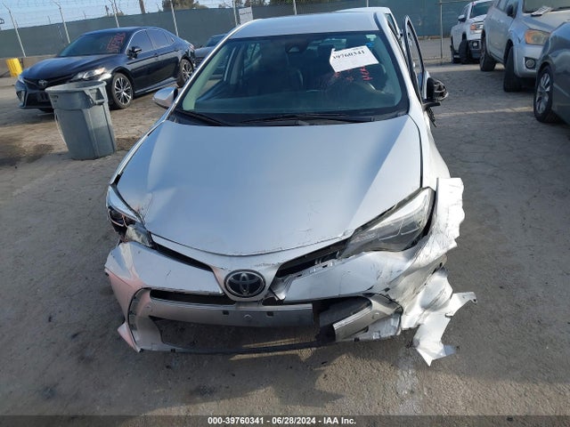 Toyota COROLLA SE 2017 5YFBURHE9HP648682 Image 13