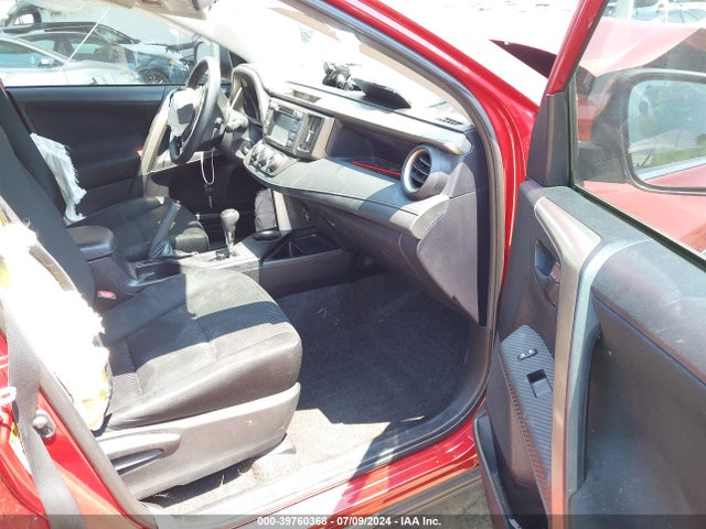 Toyota RAV4 LE 2015 2T3BFREV6FW328916 Image 5