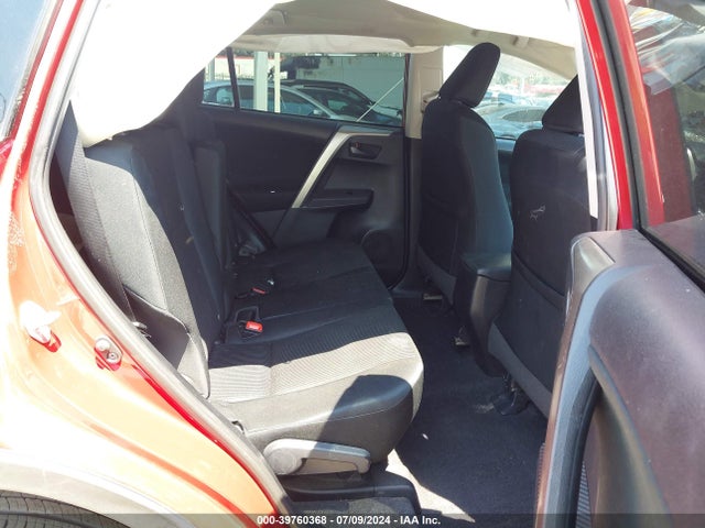 Toyota RAV4 LE 2015 2T3BFREV6FW328916 Image 8