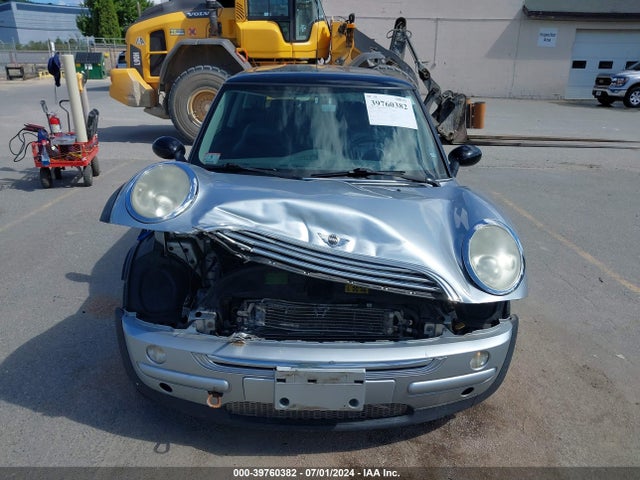 2004 MINI COOPER WMWRC33404TJ62307 Photo 5
