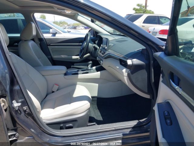 1N4BL4EVXKC110377 Nissan Altima 2.5 Sl
