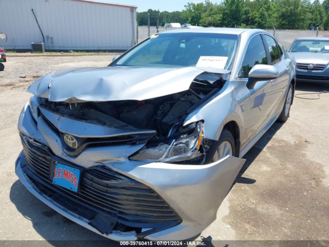 4T1B11HK2JU149663 Toyota CAMRY LE