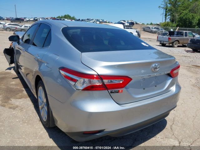 4T1B11HK2JU149663 Toyota CAMRY LE