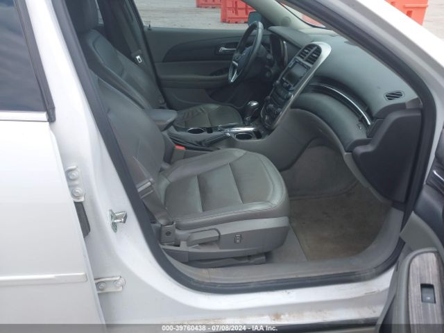 1G11D5SL7FF248998 Chevrolet MALIBU 2LT