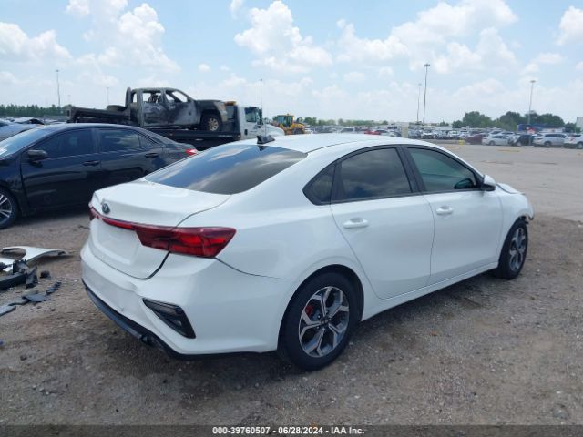 3KPF24ADXLE234848 KIA Forte Lxs