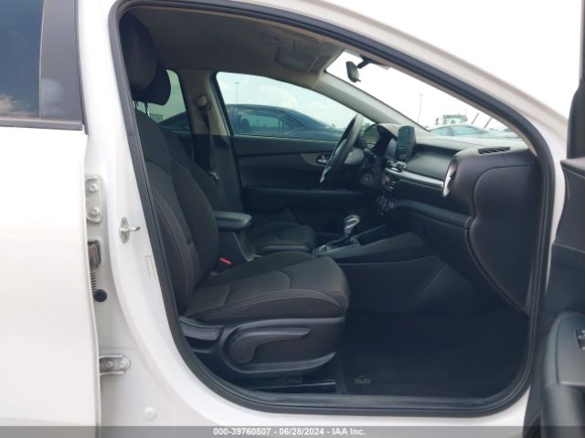 3KPF24ADXLE234848 KIA Forte Lxs