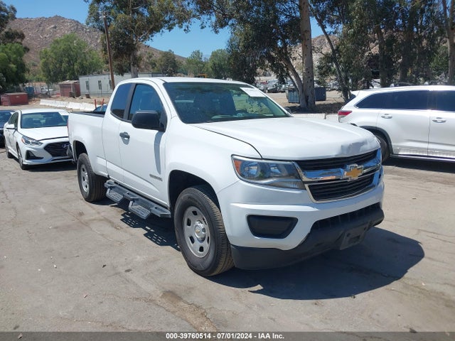 2016 1GCHSBEA1G1392355 main image