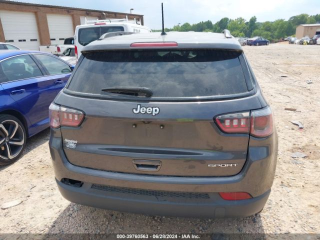 3C4NJCAB2JT471348 Jeep Compass Sport Fwd