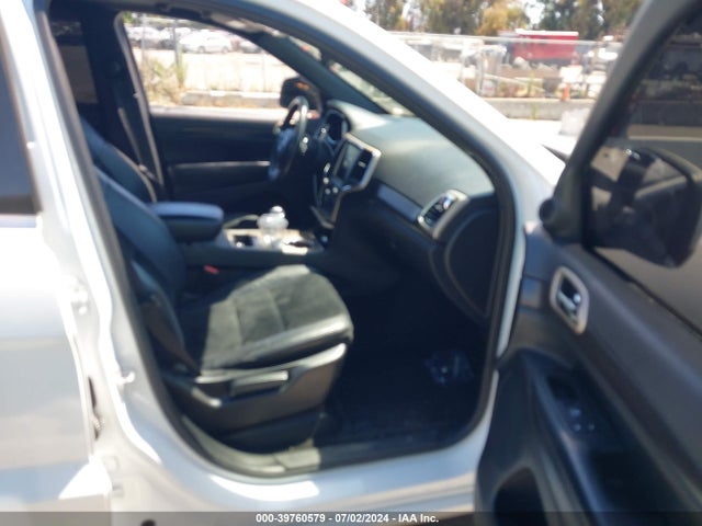 1C4RJEAG0FC634946 Jeep Grand Cherokee Altitude