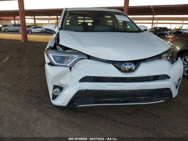 Toyota Rav4 Xle 2018 JTMWFREV9JD117619 Image 6