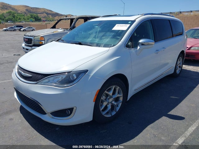 2C4RC1GG3JR276087 Chrysler Pacifica Limited