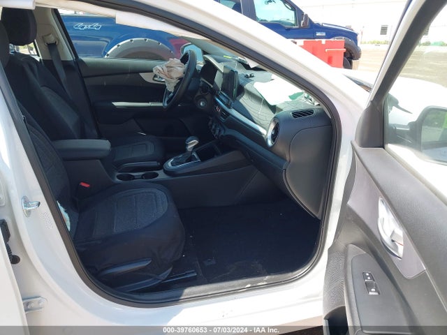 KIA Forte Lxs 2024 3KPF24AD0RE751360 Image 5