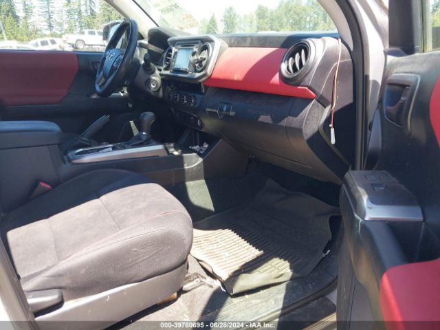 5TFSZ5AN9GX015085 Toyota Tacoma Sr5 V6