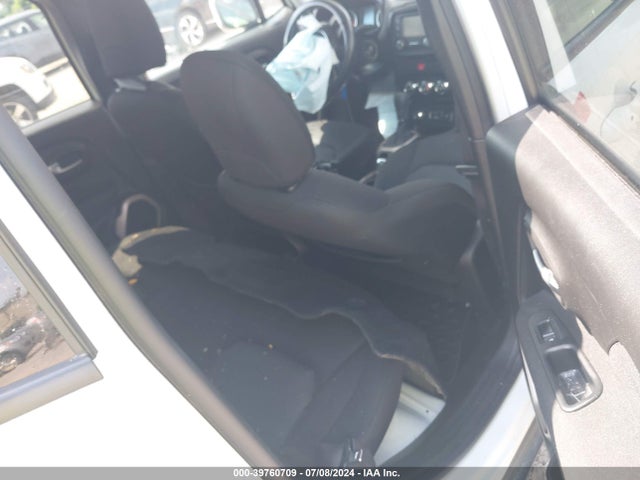 ZACCJBBB2HPF81401 Jeep Renegade Latitude 4x4