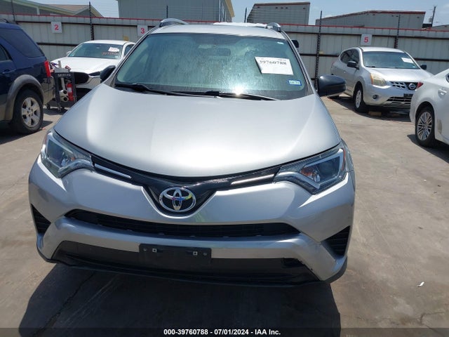 Toyota RAV4 LE 2016 2T3ZFREV3GW264849 Image 12