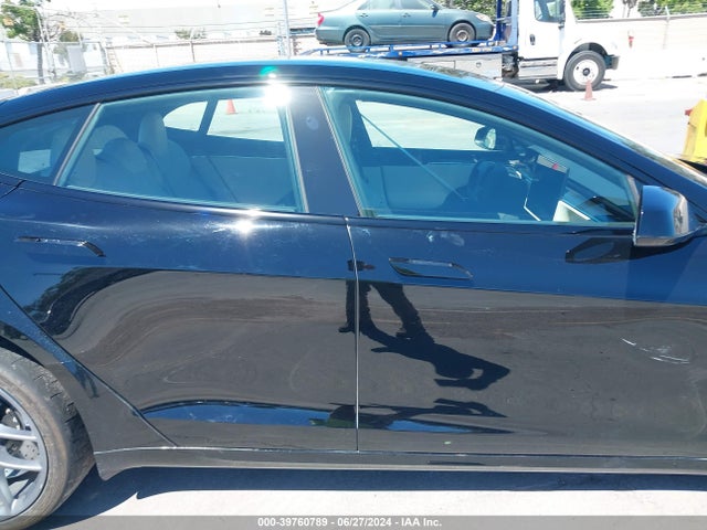 5YJSA1E63NF461520 Tesla Model S Plaid Tri Motor All-wheel Drive