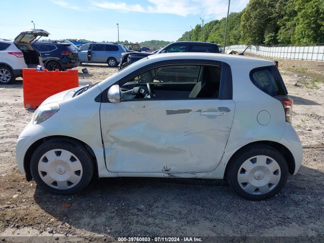 JTNJJXB03FJ030924 Scion IQ