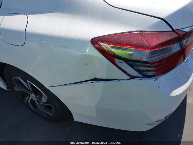 Honda ACCORD LX 2017 1HGCR2F31HA198174 Image 19