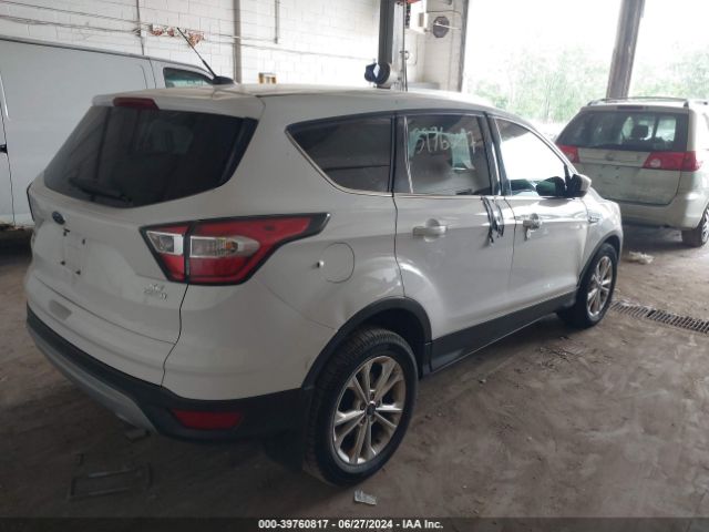 1FMCU0G90HUB04994 Ford ESCAPE SE