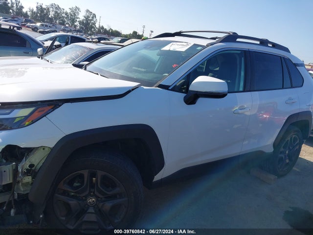 Toyota Rav4 Adventure 2022 2T3J1RFV5NW249115 Image 14