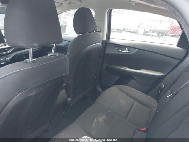 3KPF24AD8LE185780 KIA Forte Lxs