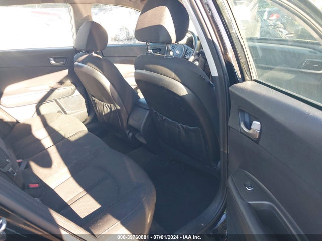 KIA Optima Lx 2016 5XXGT4L38GG101556 Image 8