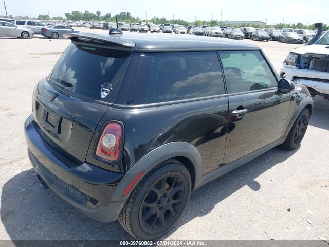 2009 MINI COOPER S WMWMF73579TT98218 Photo 3