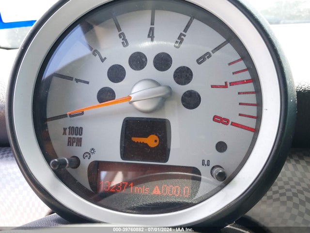 2009 MINI COOPER S WMWMF73579TT98218 Photo 6