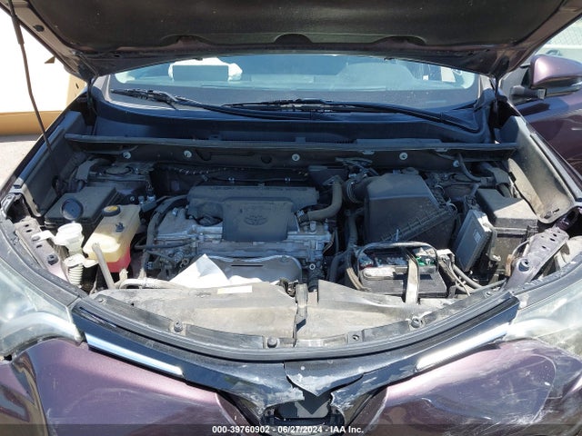 Toyota Rav4 Xle 2018 2T3WFREV9JW425523 Image 10