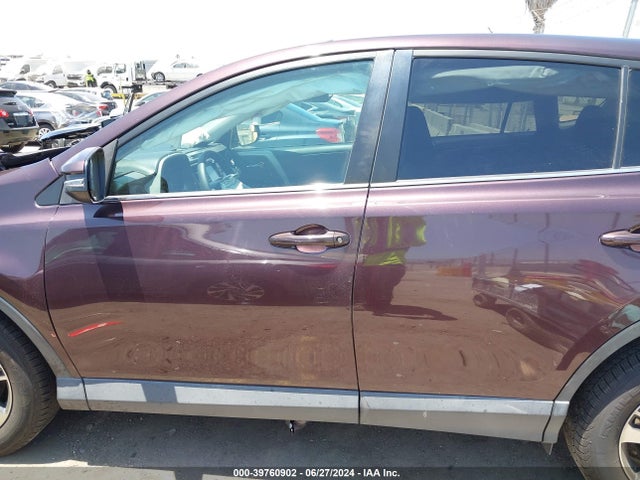 Toyota Rav4 Xle 2018 2T3WFREV9JW425523 Image 14
