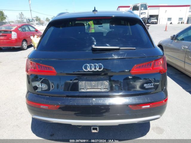 WA1ANAFY1J2247309 Audi Q5 2.0t Premium/2.0t Tech Premium