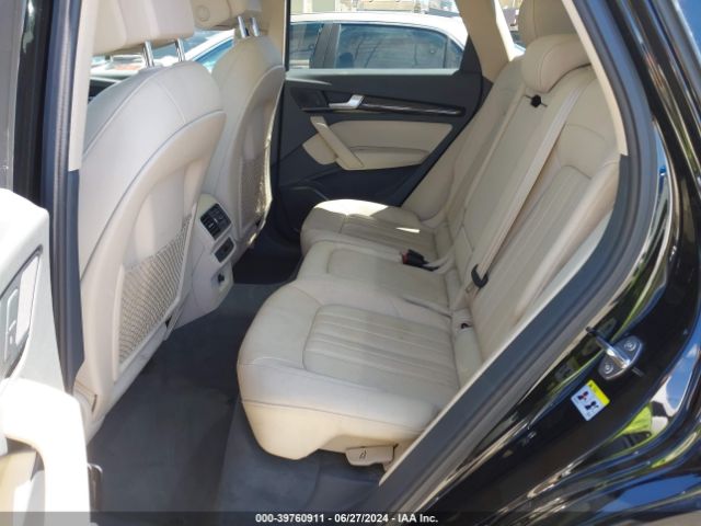 WA1ANAFY1J2247309 Audi Q5 2.0t Premium/2.0t Tech Premium