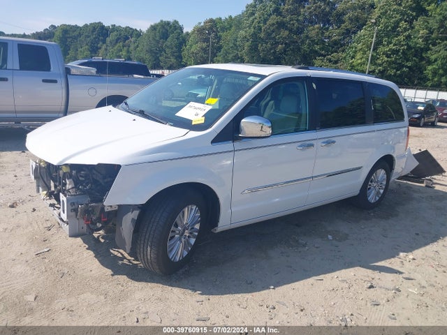 2C4RC1GG9ER237137 Chrysler Town & Country Limited