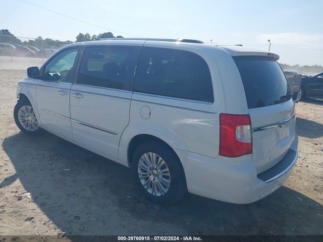 2C4RC1GG9ER237137 Chrysler Town & Country Limited
