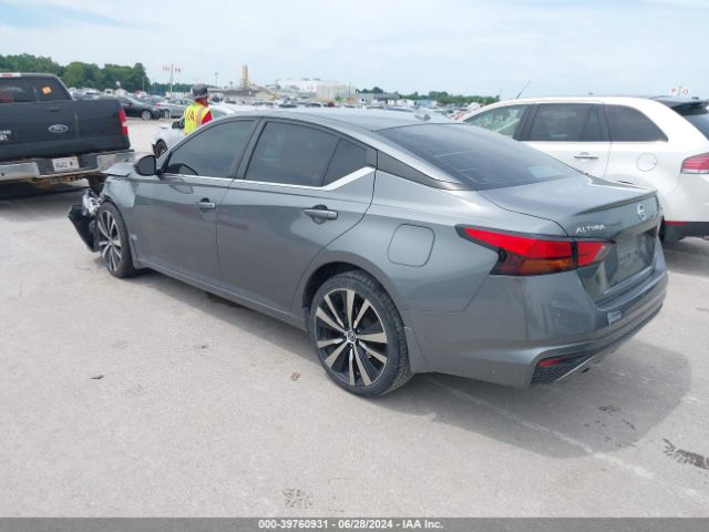 2019 NISSAN ALTIMA 1N4BL4CW4KC246788 Photo 2