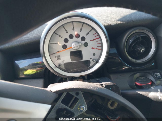 2007 MINI COOPER S WMWMF73547TL86119 Photo 6