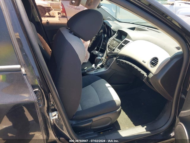 Chevrolet Cruze Ls Auto 2014 1G1PA5SG6E7385929 Image 5