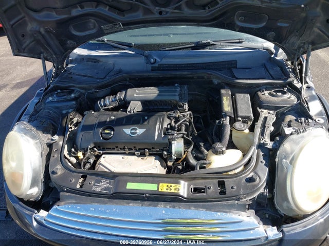 2007 MINI COOPER WMWMF335X7TT51092 Photo 9