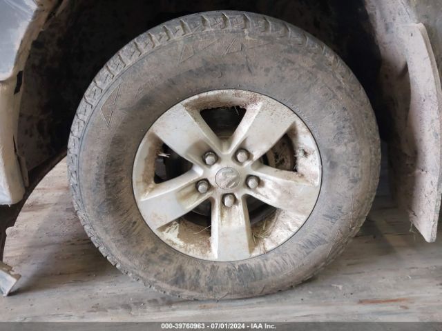 1C6RR7GG8ES442794 RAM 1500 Slt