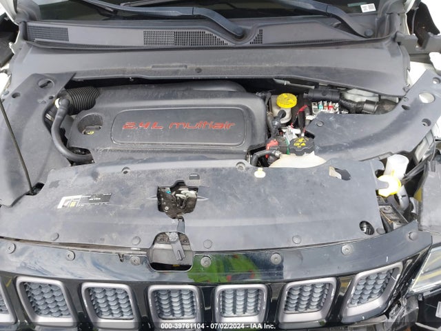 3C4NJCEB2MT518831 Jeep Compass 80th Anniversary Fwd